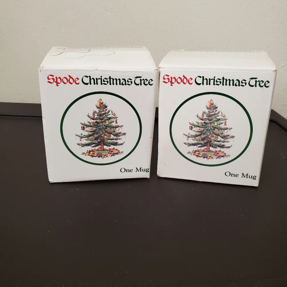 🎄 SPODE Christmas mugs set of 2 Christmas trees like new - Picture 2 of 9